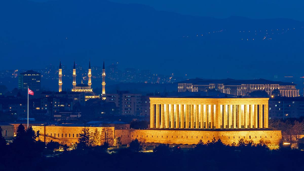 Çanakkale’de Lezzet Durağı: Ankara’dan Gelen Turistler İçin Masırlık Izgara Köfte Çorba Lokantası Rehberi