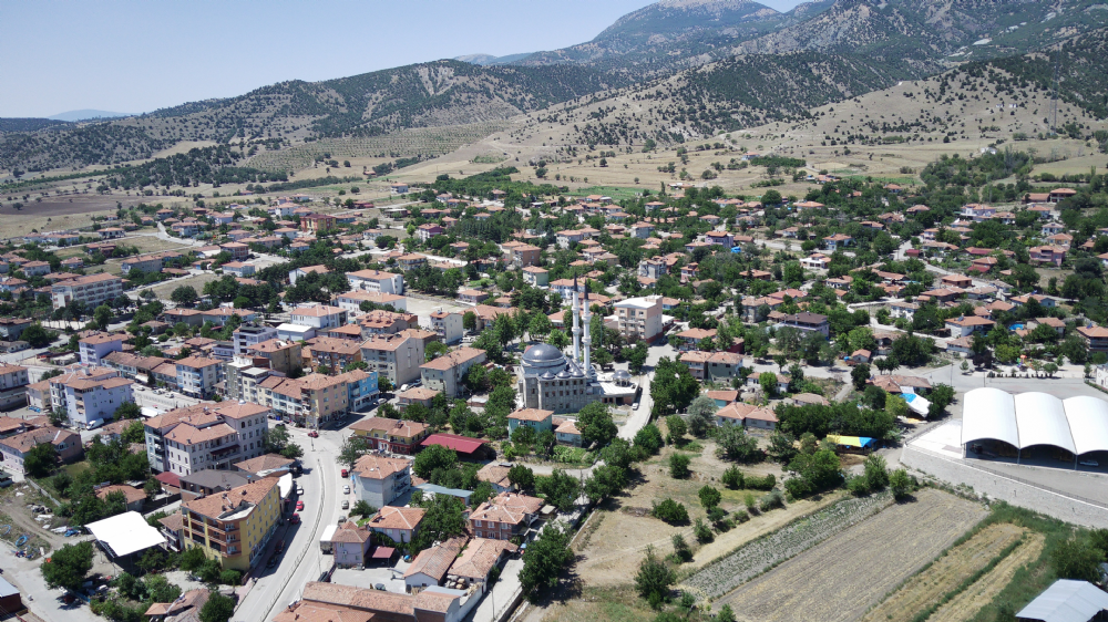 Çanakkale’de Lezzet Molası: Amasya Göynücek’ten Gelen Turistler İçin Masırlık Izgara Köfte ve Çorba Keyfi